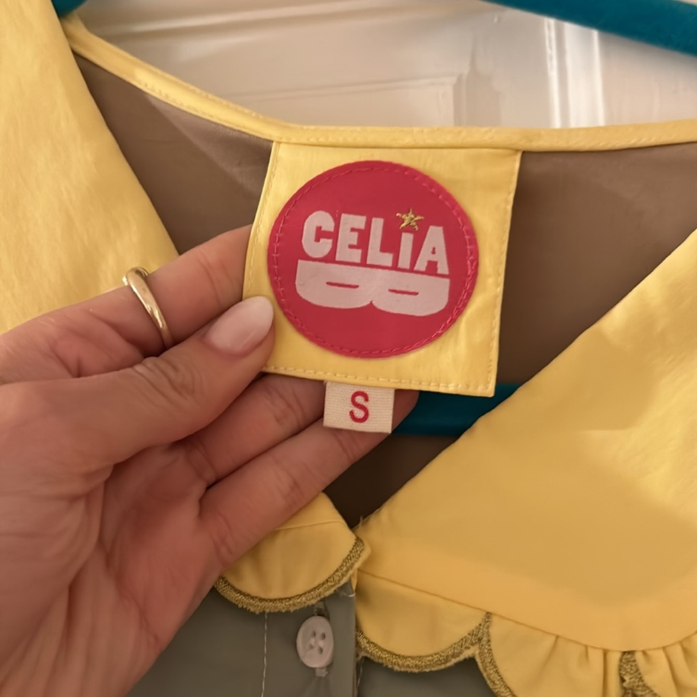 Celia B ruffle dress - Picture 2 of 2